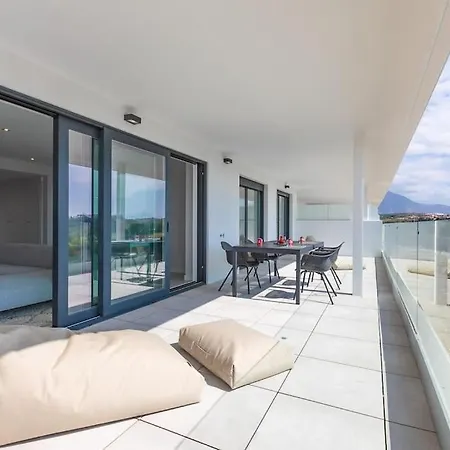 Apartment Dona Julia Sea View Marvel *